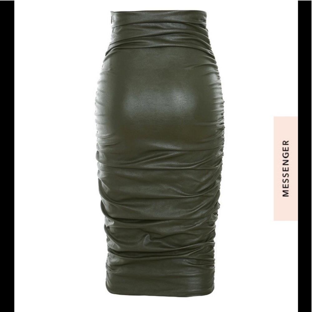 House of Cb Green Vegan Leather Skirt XSMALL - Picture 8 of 8